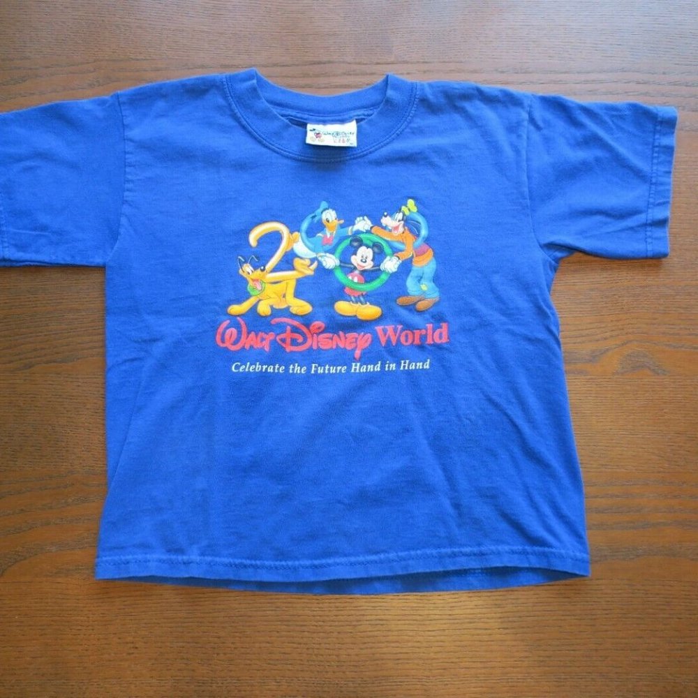 Vintage Walt Disney World, 2000 T-shirt Child S